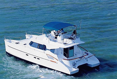miami-yacht-charter-boat-rent-37-power-cat
