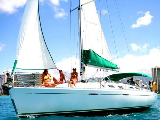Yacht Rentals Honolulu