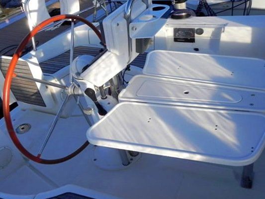 Yacht Rental Honolulu