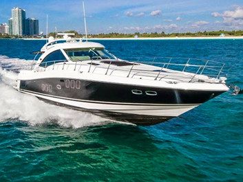 Catamaran sailing yacht Yacht Rentals in Miami Beach
